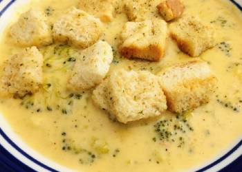 Easiest Way to Prepare Tasty Broccoli Cheese Soup