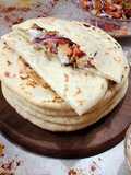🥙Shawarma de pollo en pan pita 🥙 con vegetales y dos salsas 🥙