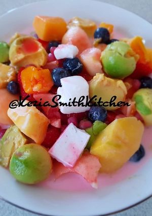 A picture of Mix Fruit Berry Ice (Es Buah Campur).