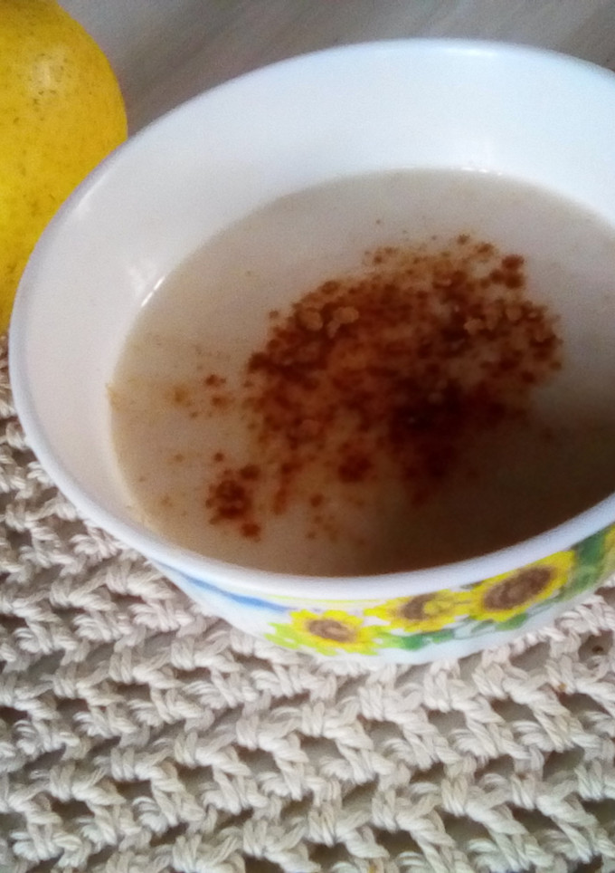 Una foto de Crema de avena y pera 🍐～(´ε｀) /receta de Mate amargo