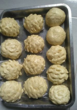 Foto resep BakPaO Landak genduut (isi keju,coklat,mayo)