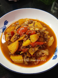Foto resep Semur Kentang Daging Giling Spesial