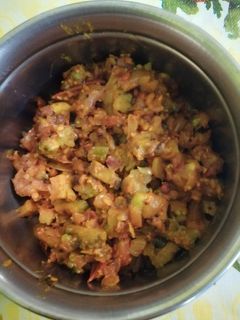பாகற்காய் பொரியல் (Paakarkaai poriyal recipe in tamil) செய்முறை முக்கிய புகைப்படம்