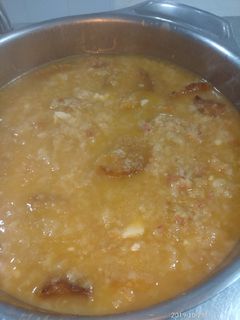 Una foto de Sopa de ajo
