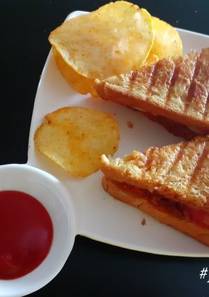 A picture of Peri Peri Veg Grill Sandwich.