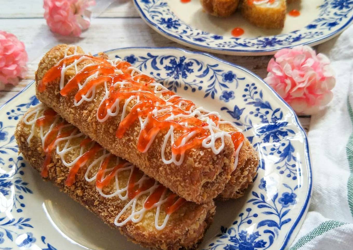 Sosis yang dilapisi tepung roti