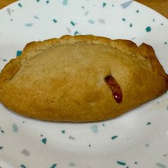 A picture of Apple Pie Empanada.