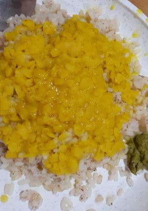 A picture of Varan Bhaat.
