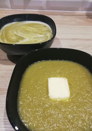 Une photo de Soupe panais / rutabaga / navet / fenouil / blette