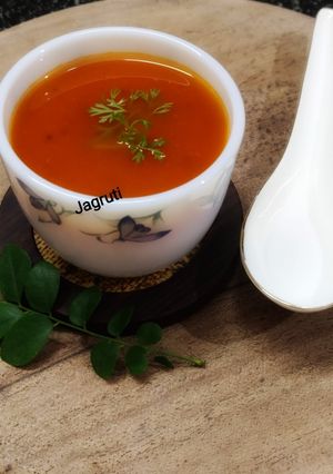A picture of Roasted Tomato Soup !!.