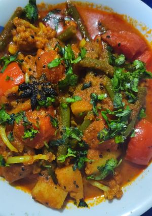 A picture of Mix vegetable curry UP style.