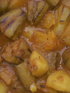 আলু পটলের ডালনা রেসিপির প্রধান ছবি