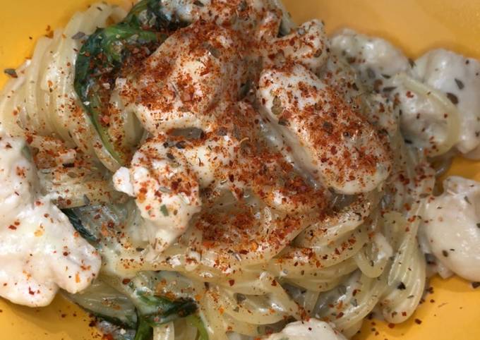 Resep Creamy chicken spinach spaghetti yang Enak Banget Lezat Sekali