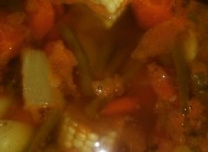 Una foto de Caldo de olla con pollo
