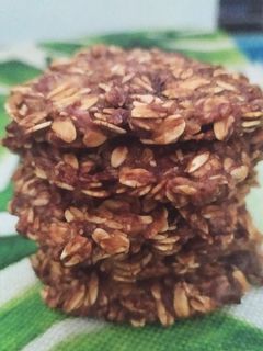 Hình của món Bánh quy yến mạch chuối chỉ với 2 nguyên liệu đơn giản.