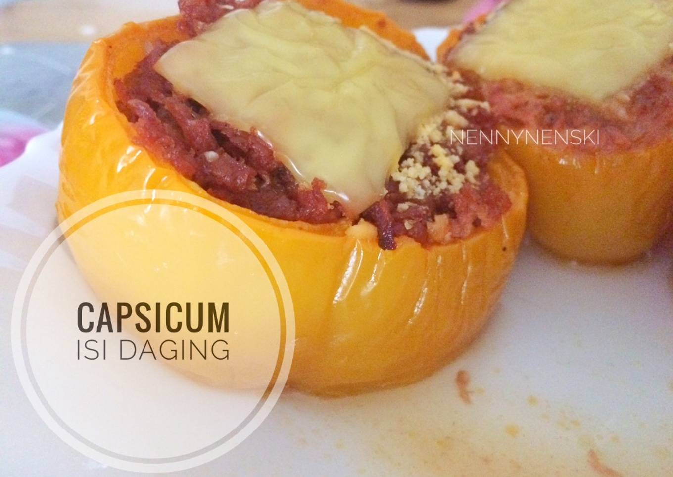 Capsicum panggang isi daging cincang