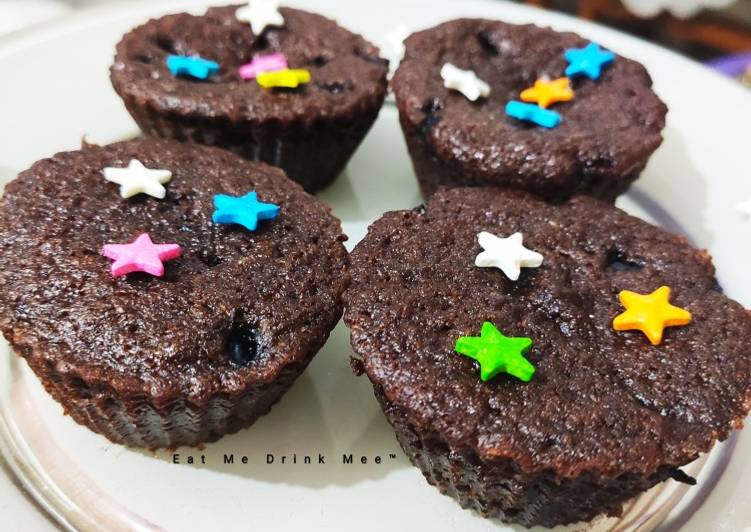 Step-by-Step Guide to Prepare Quick Bourbon Biscuits Muffins (in Kadhai)