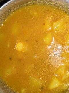 ஈசி உருளைக்கிழங்கு குருமா (Easy urulaikilangu Kurma Recipe in ta செய்முறை முக்கிய புகைப்படம்