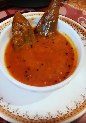টমেটো টারমারিক চাটনি (Tomato turmeric chaatni recipe in Bengali) রেসিপির প্রধান ছবি