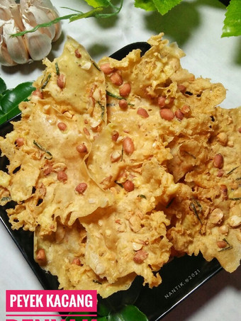 Bagaimana Menyiapkan Peyek Kacang Renyah Kemremez Enak Dan Mudah