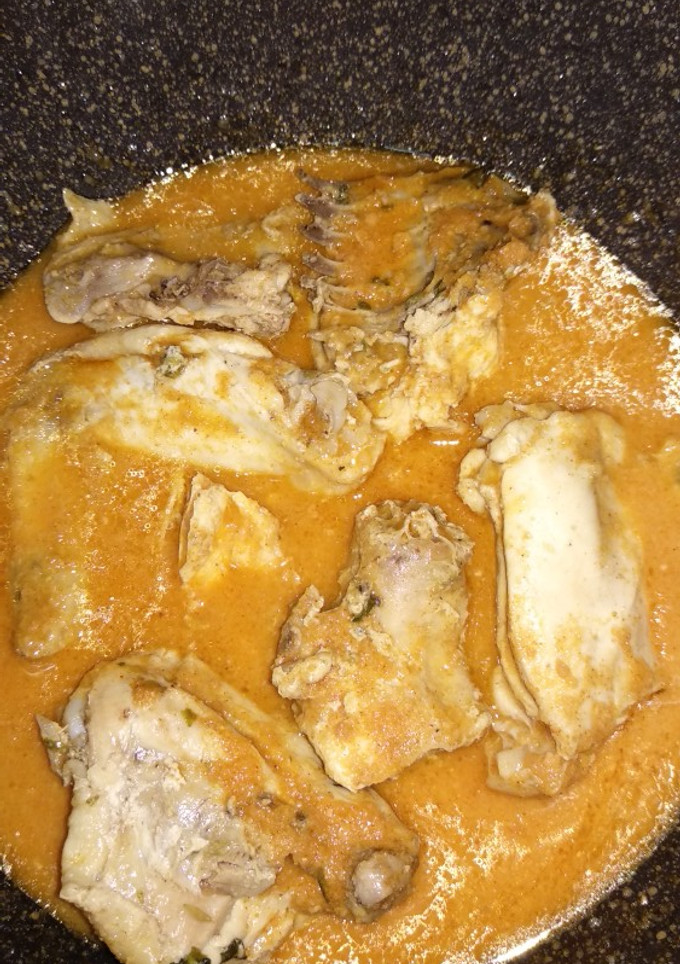 Una foto de Pollo canarión 🐣🌶️