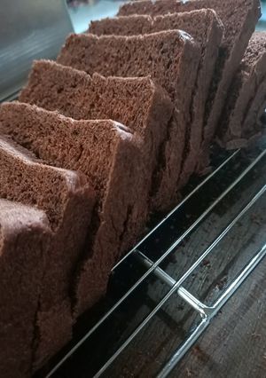 Foto resep Roti Tawar Coklat (sari roti)