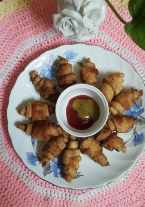 খাস্তা রোল নিমকি (khasta roll nimki recipe in Bengali) রেসিপির প্রধান ছবি