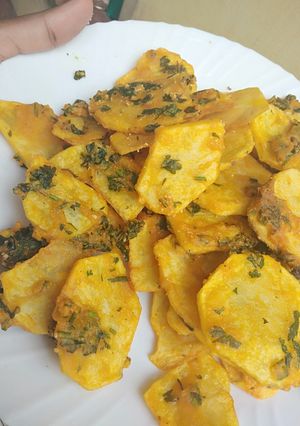 A picture of Bhajia with rice flour.