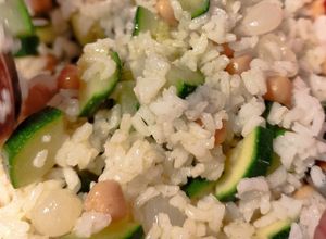 Foto di 25🧑🏻‍🍳Insalata di riso ceci e zucchine🥒