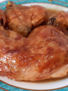 Una foto de Pollo asado con limón
