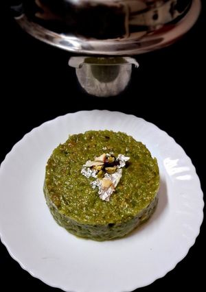 A picture of Lauki ka Halwa in Cooker.