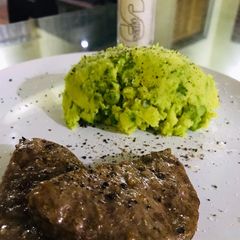 A picture of Potato and Pea mash.