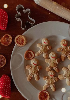 Una foto de Galletas de Navidad sin mantequilla y con ralladura de naranja