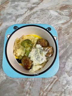 Foto resep Swedish Meatball with Mashed Potato 10+