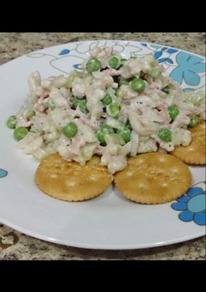 Una foto de Ensalada de atún