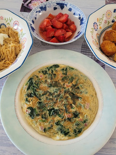 Una foto de Plato combinado, menú de aprovechamiento