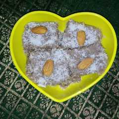 सिंगाडे का हलवा (singhare ka halwa recipe in Hindi)-レシピのメイン写真