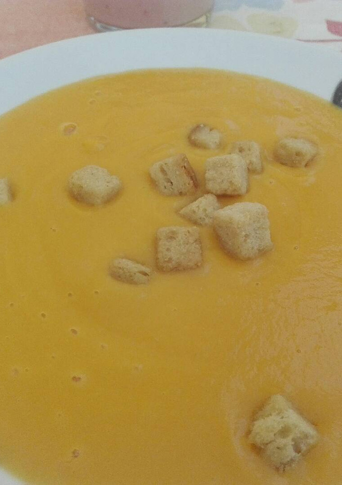 Una foto de Crema de calabaza