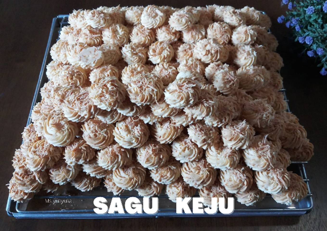 Sagu keju lumer dan ngeprul