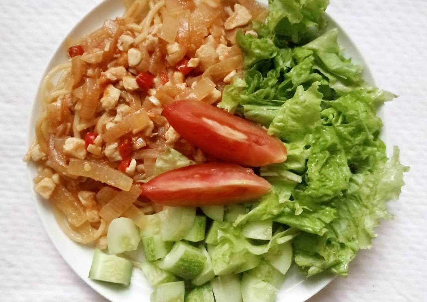 Spaghetti bollognese + salad #427 kcal #menudiet