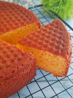 A picture of Orange Butter Cake.