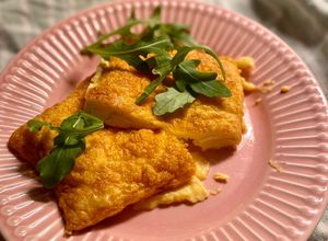 Foto principal de Omelette o tortilla francesa en freidora de aire