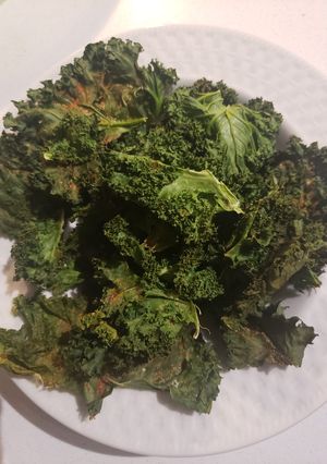 A picture of Kale Chips 🥬.