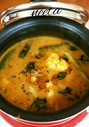 A picture of Sindhi Curry.