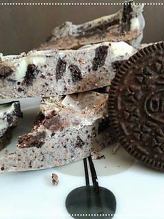 Una foto de Turrón de oreo casero