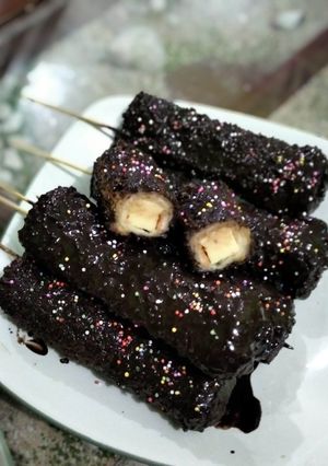 Foto resep Chocolate Corndog isi Keju dari Roti Tawar