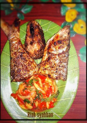 Foto resep Ikan bakar simpel sambel mangga