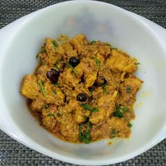 A picture of Boneless Chicken Tandoori Karahi.