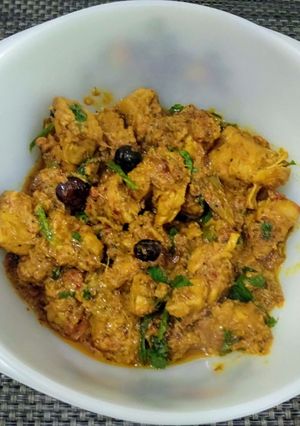 A picture of Boneless Chicken Tandoori Karahi.