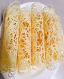 Bánh trứng cuộn giòn rụm